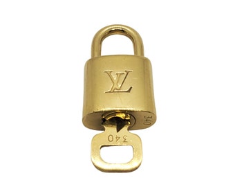 Authentic Louis Vuitton lock and key #317 in 2023