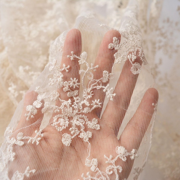 Tela de encaje con bordado floral color crema: malla de tul suave, para diseño de vestido de disfraz de mujer