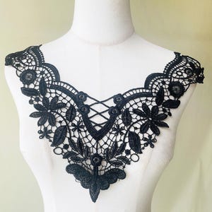 Flower Guipure Lace Applique: Embroidered Collar Patch, DIY Costume Dress