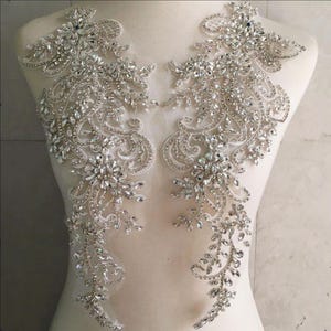 Apliques de diamantes de imitación plateados transparentes y brillantes para coser en parches para vestidos de novia de disfraces hechos a mano