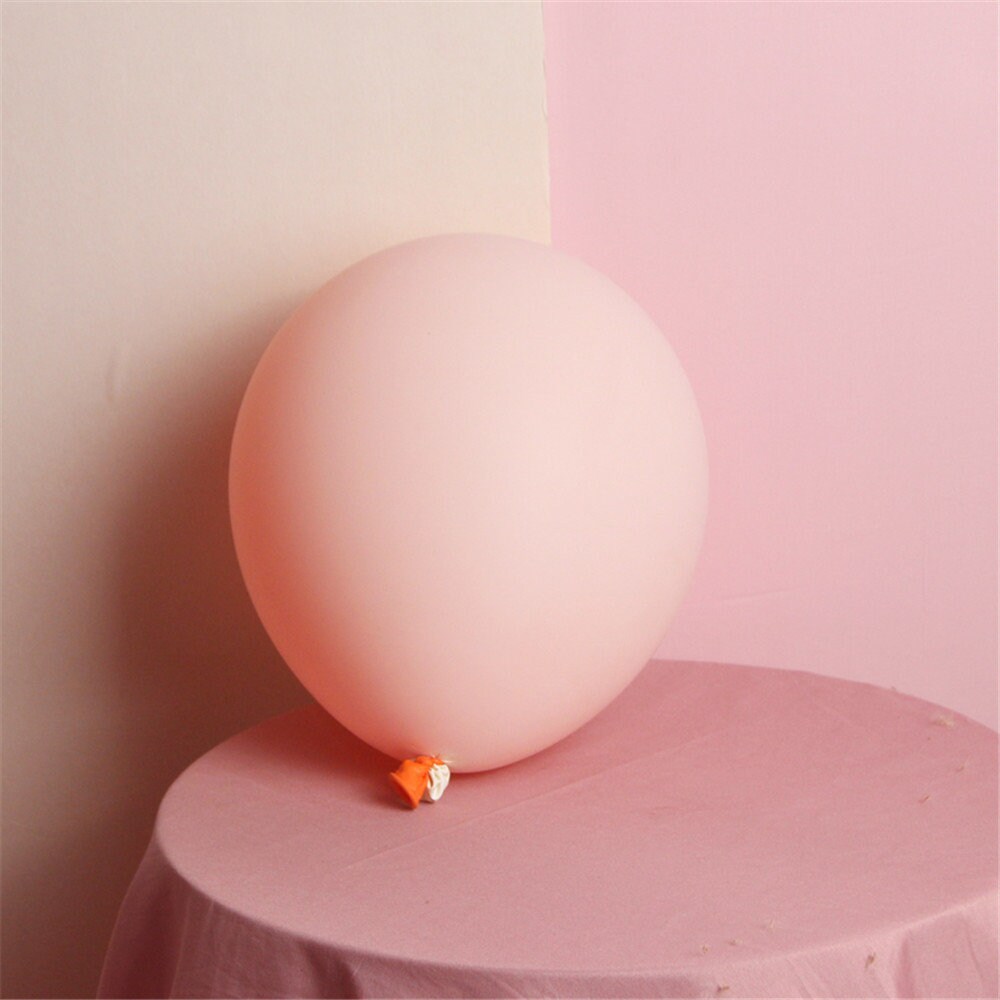 pink and nude balloons