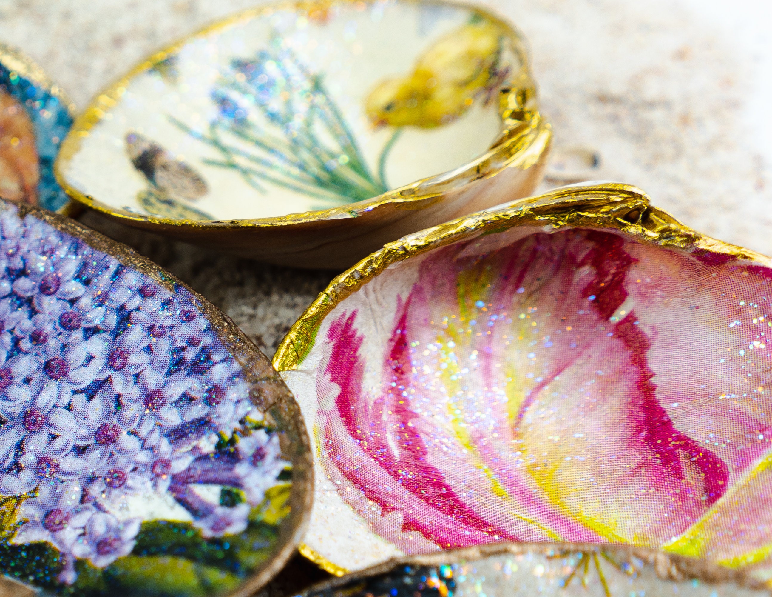 Decoupage Clam Shells Handcrafted Accent Piece Baby Duck Etsy