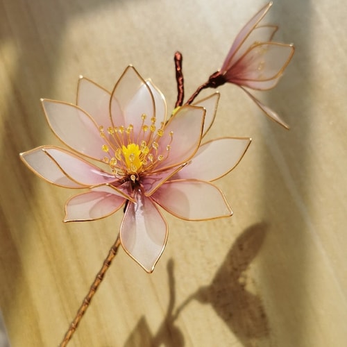 Hsi Chen◇ガラス花どめ　アイボリー1個＆ピンク 7個◇オブジェ Japanese Kanzashi Handmade Sakae Magnolia Flower Hairpin - Etsy