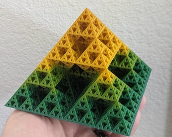 Fractal Pyramid / Sierpinski Triangle 3d Printed