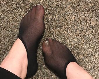 Nylon Feet Smell