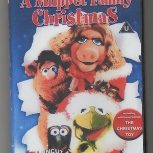 A Muppet Family Christmas DVD , Uncut, Full Feature- PLUS Bonus Movie, Rare, Plastic Wrapped . Fast