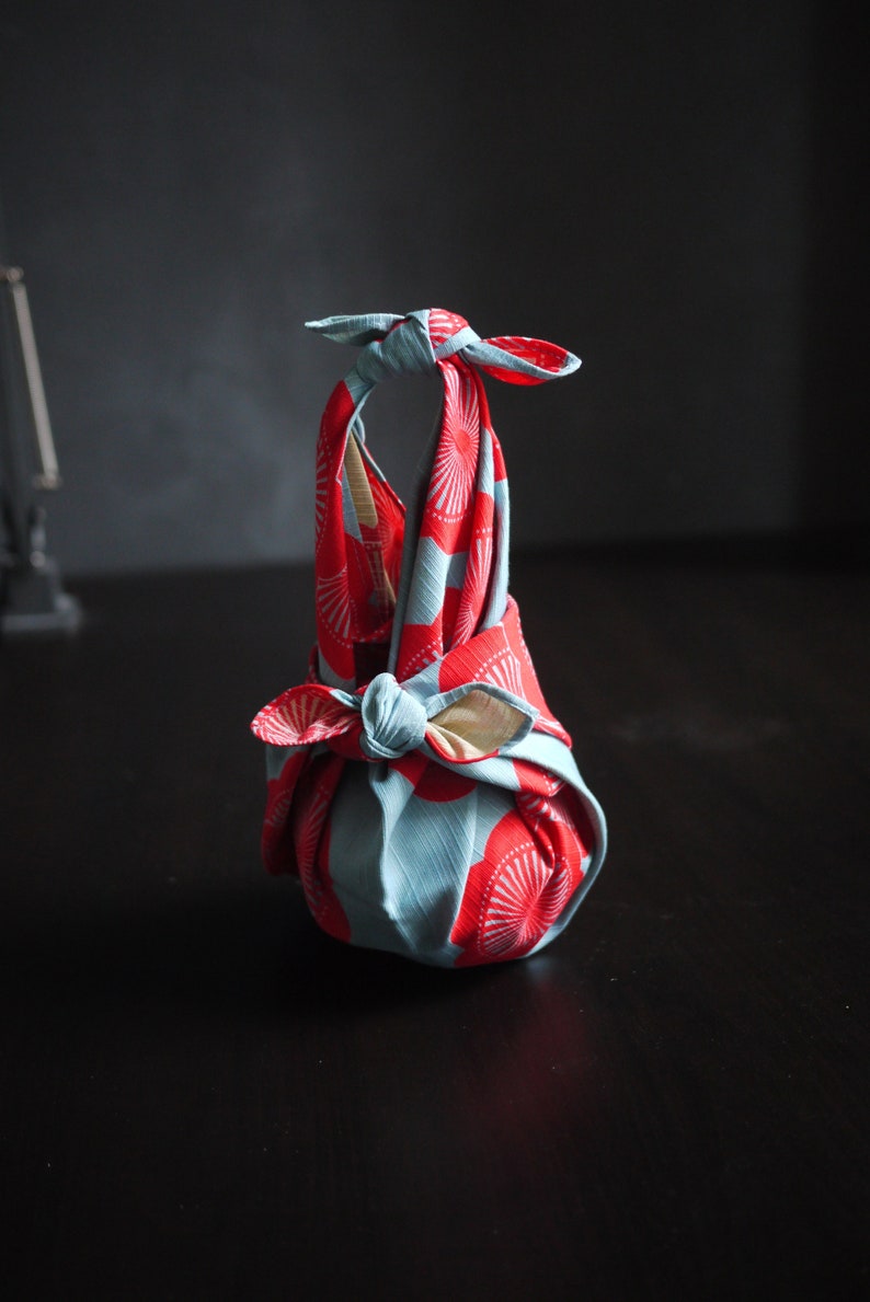 Furoshiki Tuch, Geschenkverpackung, Einkaufstasche, furoshiki Tuch, nachahltige Geschenkverpackung, Einkaufstasche, umweltfreundlich Bild 1