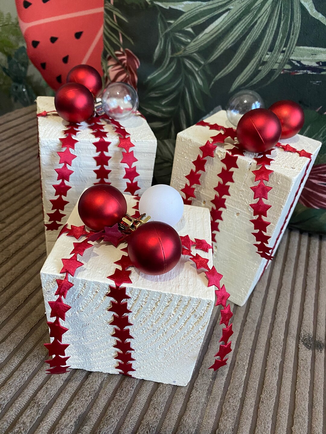 Set of 3 Wooden Rustic Presents Christmas Decor Shop Window Display ...