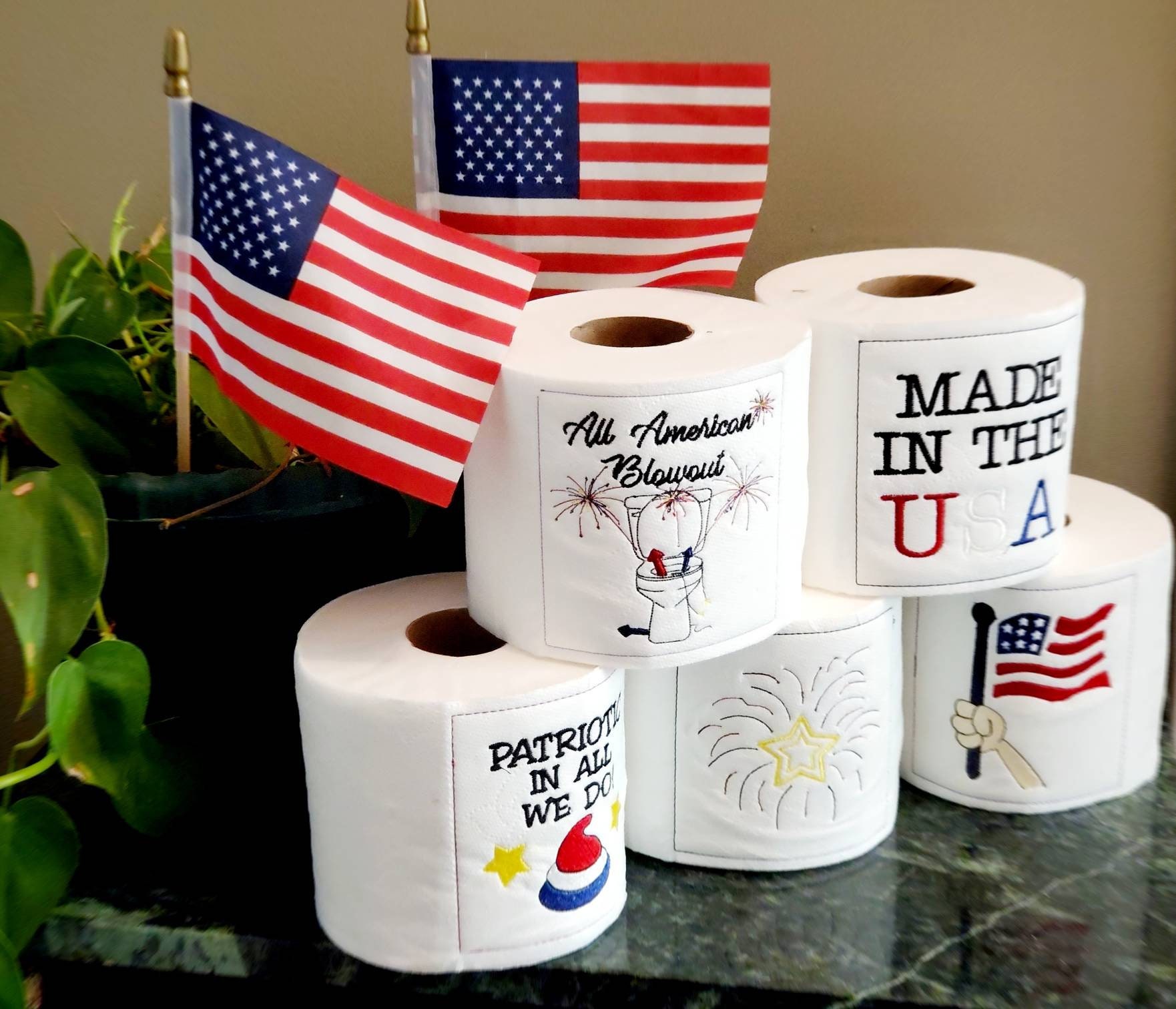 Toilet Paper Wreath - Etsy Toilet Paper Wreath - Etsy