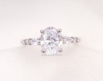 Oval Cut Moissanite Engagement Ring Oval Unique Wedding Ring Colorless Moissanite Oval Cut Ring For Womens 14k White Gold Ring Proposal Ring