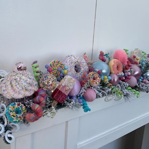 Candyland-slinger voor mantel • Winterdecor • Kerstdecor voor open haarden • Kerstdecoratie voor deurkozijnen of mantels/Housewarming