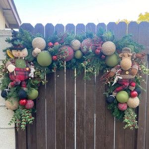 Antiqued Gold Bay Leaf Christmas Holiday Front Door Garland Table Runner