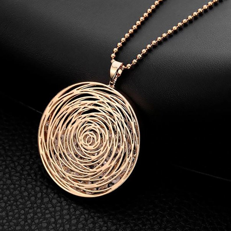 Gold Silver Plated Round Pendant Fashion Statement Jewelry Crystal Necklace Gift Sweater Accessory Long Necklaces For Women