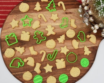 Mini Christmas Cookie Cutter Set, 12pc: Xmas Tree, Star, Gingerbread