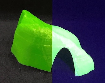 Glowing Wedge Rock Fish Cave / Aquarium Cave / Fluorescent UV Aquarium Accessory / Black Light Aquarium Accessory / Glowing Aquarium Cave