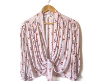 Blusa con coprispalle floreale e nodo sul davanti: cotone rosa Y2K