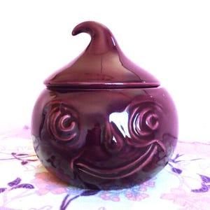 Beetroot Vintage Ceramic Jar Pot Container, Purple Novelty Item with a face and cute lid, Rare find retro collectible kitchenalia