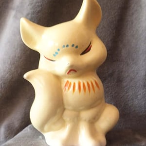 Salvadanaio vintage giapponese a forma di volpe Kitsune – Salvadanaio in ceramica a forma di animale – Oggetto da collezione in ceramica di metà secolo – Decorazione retrò
