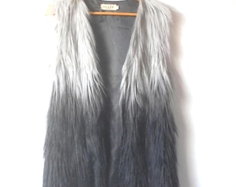 Chaleco de piel sintética degradada estilo Y2K negro y gris, chaleco esponjoso AZARA Paris Boho Festival, abrigo sin mangas talla L
