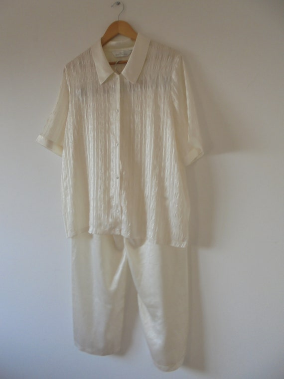 Silky Pyjamas Vintage Cream 80s Summer Nights Del… - image 2