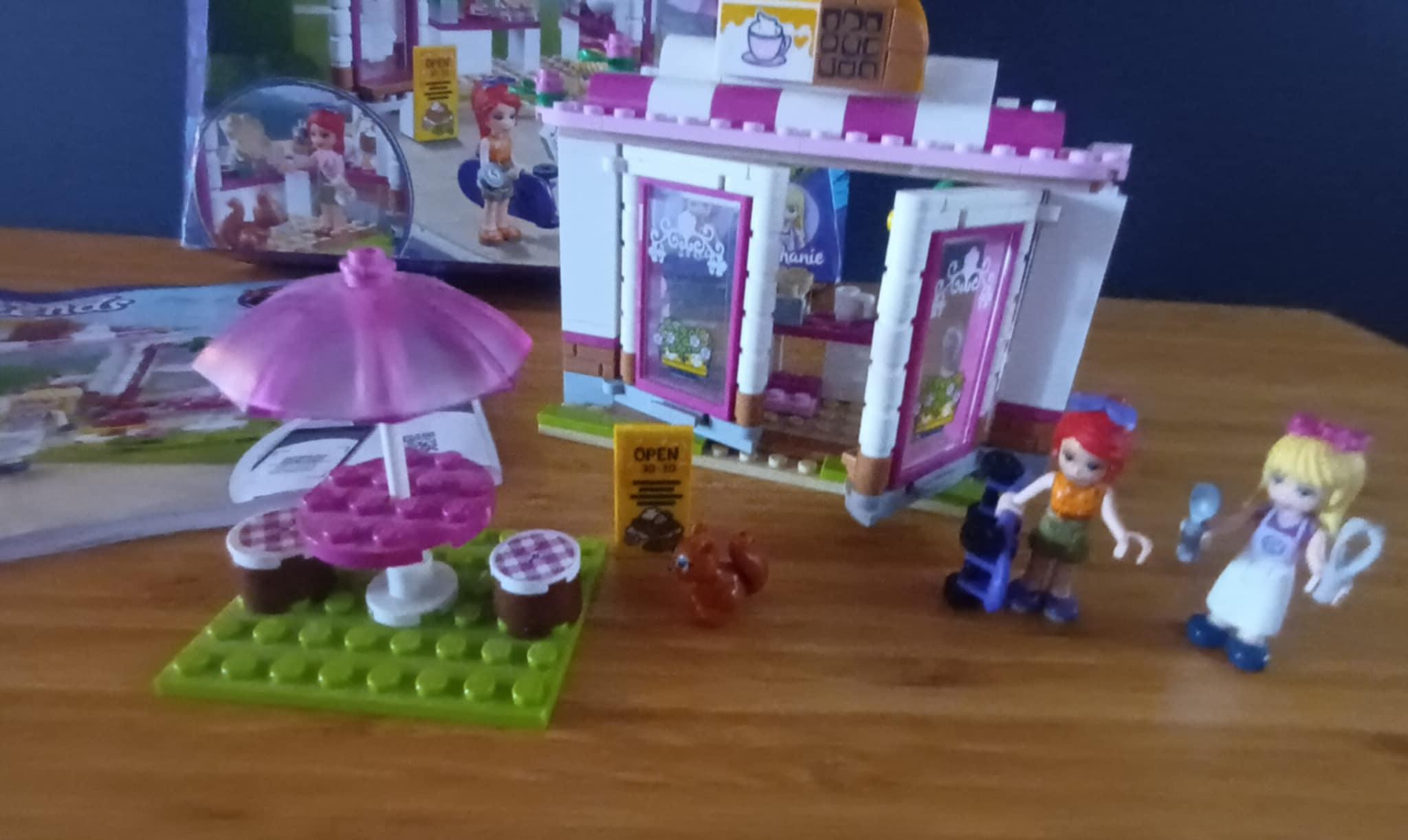 LEGO Friends Heartlake City Park Café 41426 – Retired Set With