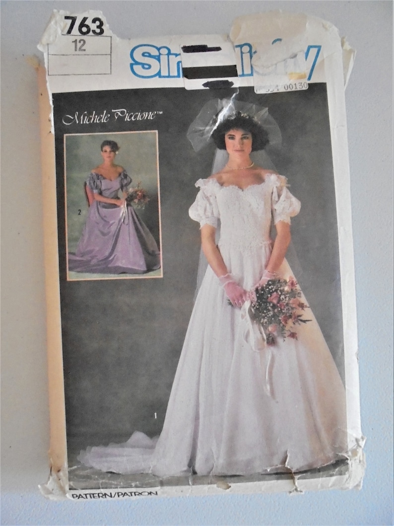 Simplicity Vintage Wedding Dress Sewing Pattern by Michele Piccione Bonus Bridesmaids Pattern 1980s Classic Puff Sleeves and Hem Retro