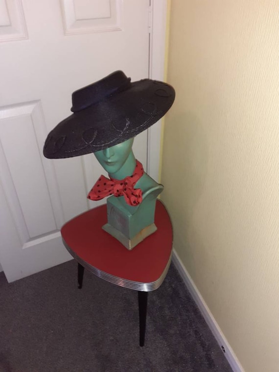 1940s picture hat