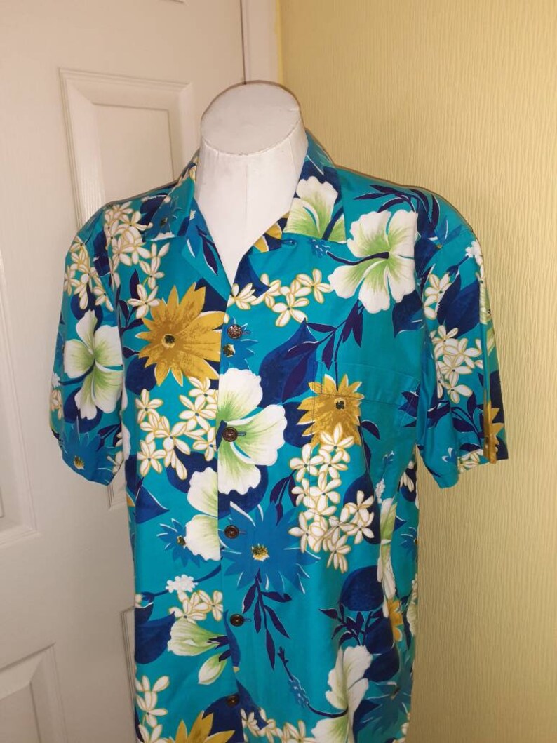 1950s mens Hawaiian shirt