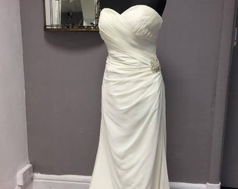 Mermaid fishtail wedding dress, UK size 8/10, sale, prom dress, beach wedding gown, ivory wedding dress