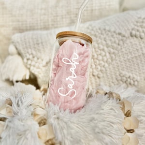 Personalized Iced Coffee Cup Glass Can Soda Cup with Bamboo Lid and Glass Straw, Gifts for Women, Friends, Bridesmaids