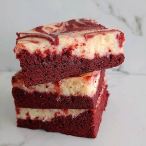 Dozen Medium Brownies [Pick Your Flavor]