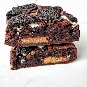 Half Dozen Medium Brownies [Pick Your Flavor]