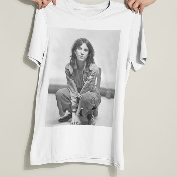 Patti Smith vintage op tee vintage T-Shirt , long sleeve , sweatshirt Retro T-shirt