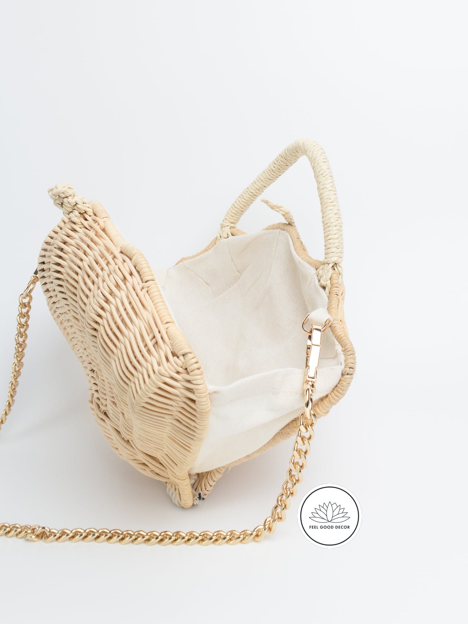 Timeless Handmade Boho Chic Shell Rattan Wicker Crossbody Bag 