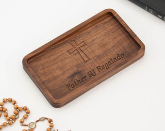 Personalized Pastor Gift Catchall Tray, Engraved Christian Wooden Valet EDC with Cross, Clergy Ordination or Retirement Gift