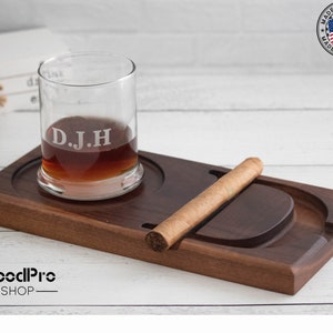 Personalized Walnut Whiskey Coaster and Cigar Ashtray Combo for Groomsmen, Drink coaster Cigar accessory for Father, Home bar gift for him