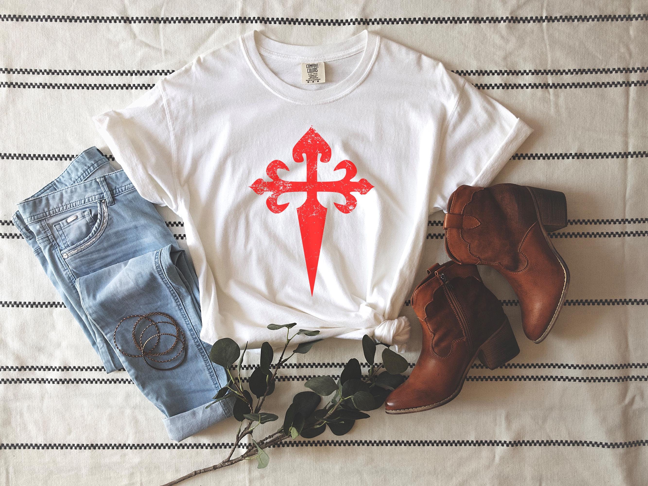 Saint James the Apostle Comfort Colors T-shirt Cross of Saint