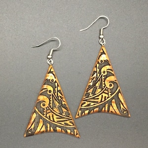 Koa Sail Engraved Earrings