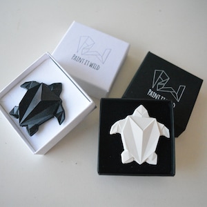 Origami turtle brooch, geometric badge, cute animal lapel pin, contemporary jewelry, jewellery gift for turtle lover