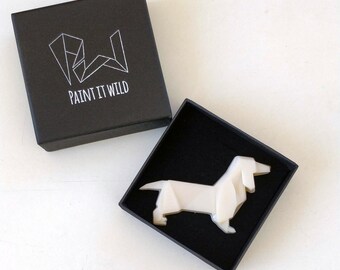 Origami teckel brooch, geometric dachshund, dog badge, cute animal contemporary jewelry, gift for dog lover, wedding lapel pin
