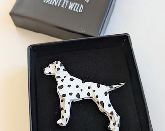 Origami dalmatische broche: geometrische badge, bruiloft reversspeld, modern hars hondenliefhebber cadeau