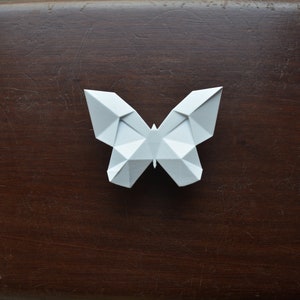 poignée papillon en origami, poignées de tiroir de boutons de meubles, boutons d'animaux de chambre d'enfant, bouton d'armoire pour filles, cadeau de décoration de chambre de bébé, Saint-Valentin Blanc