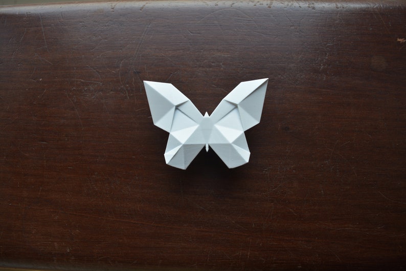 poignée papillon en origami, poignées de tiroir de boutons de meubles, boutons d'animaux de chambre d'enfant, bouton d'armoire pour filles, cadeau de décoration de chambre de bébé, Saint-Valentin Blanc