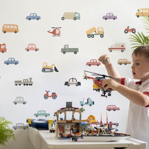 Decalcomanie da muro di trasporto per bambini / Adesivo da parete per veicoli carini / Decalcomanie da muro per auto dei ragazzi della scuola materna / Decalcomanie da muro per piccole costruzioni
