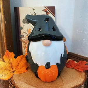 Autumn fragrance burner / scented melts / fragrance burner / scented melt burner / Halloween