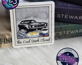 Lizensierter Ravenhood Sticker | E-Reader-Vinyl-Aufkleber | Kate Stuart | Bücherwurm Geschenke | Kühle Dunkle Wolke