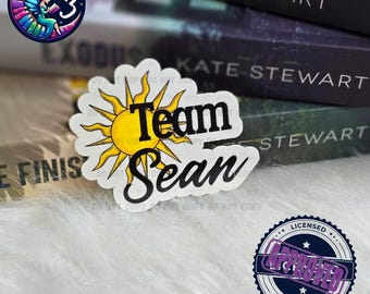 Lizensierter The Ravenhood Sticker | E-Reader-Vinyl-Aufkleber | Kate Stuart | Bücherwurm Geschenke | Team Sean