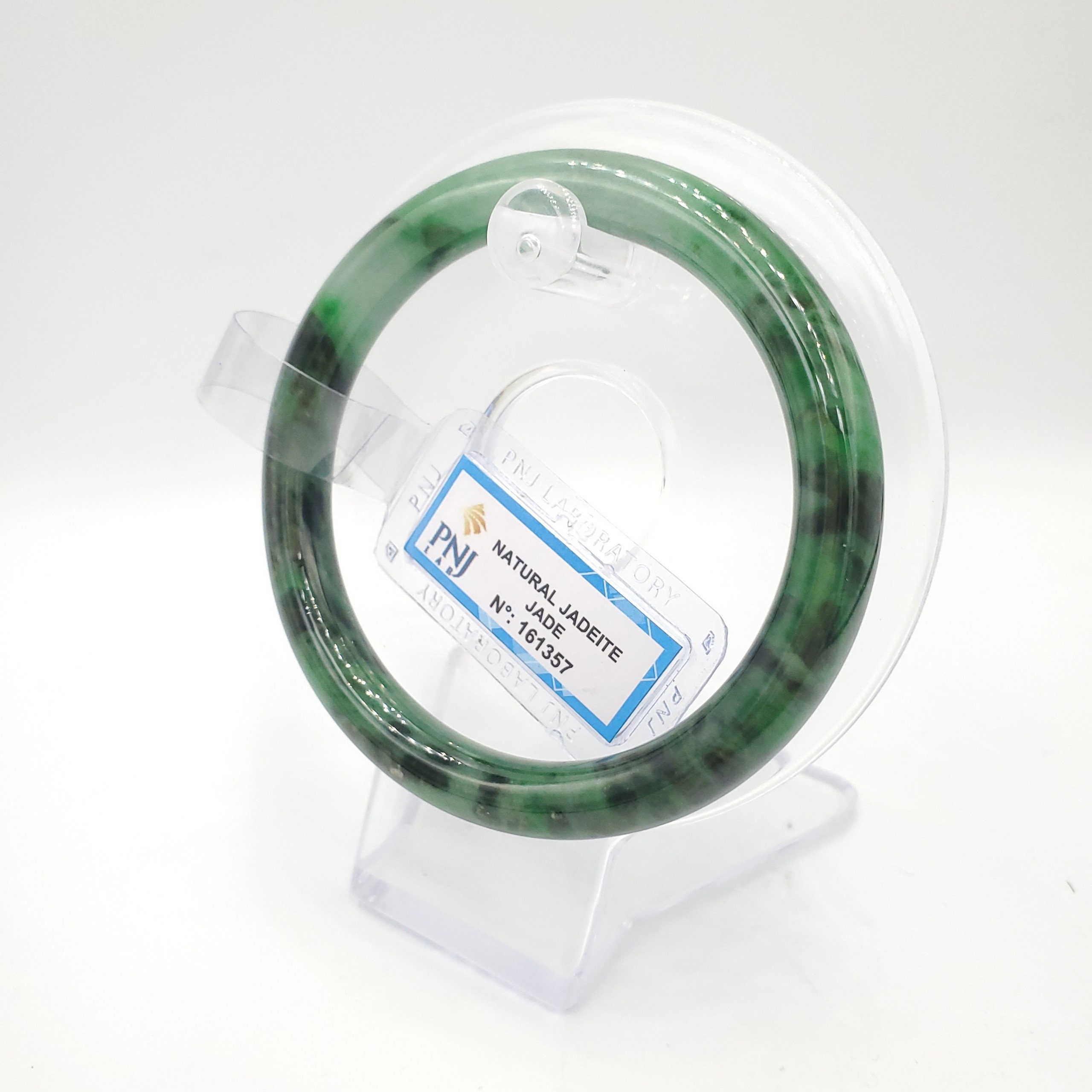 Yingmart 57.05 Mm PNJ161357 Certified Natural Color Green Yingmart 57.05 Mm PNJ161357 Certified Natural Color Green