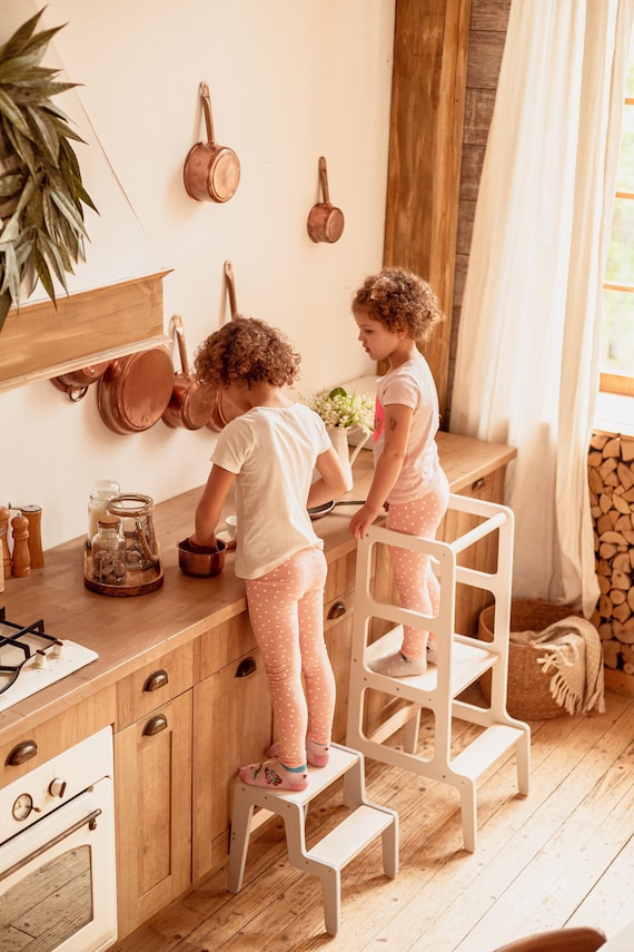 Torre della cucina, Torre per bambini, Torre di apprendimento, Sgabello da  cucina, Mobili Montessori, Sgabello didattico, Torre Montessori, Sgabello -   Italia