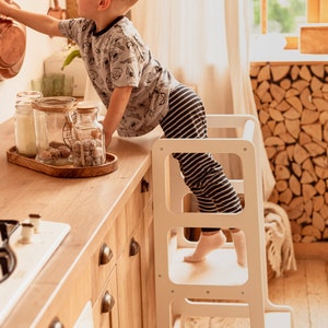 Tour de cuisine, tabouret de cuisine, tabouret de sécurité, escabeau pour tout-petits, escabeau pour enfants, tour d'activité, tour Montessori, escabeau, meubles pour enfants image 6